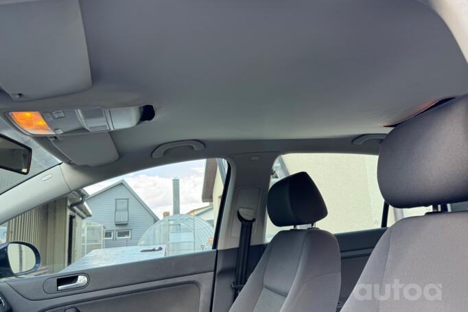 Volkswagen Golf 4 generation Hatchback 5-doors