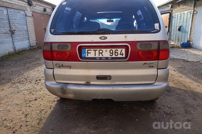 Ford Galaxy 1 generation Minivan 5-doors