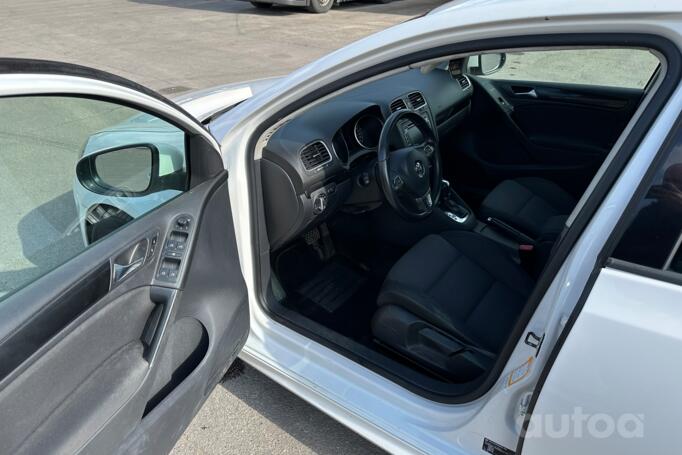 Volkswagen Golf 6 generation Hatchback 5-doors
