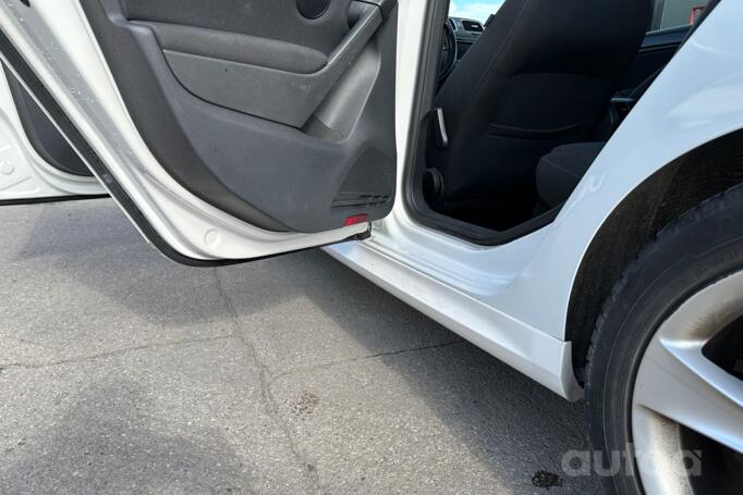 Volkswagen Golf 6 generation Hatchback 5-doors