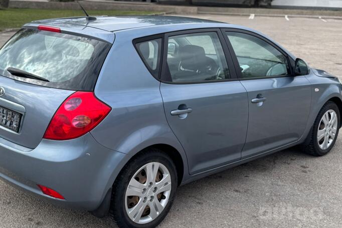 Kia Ceed 1 generation