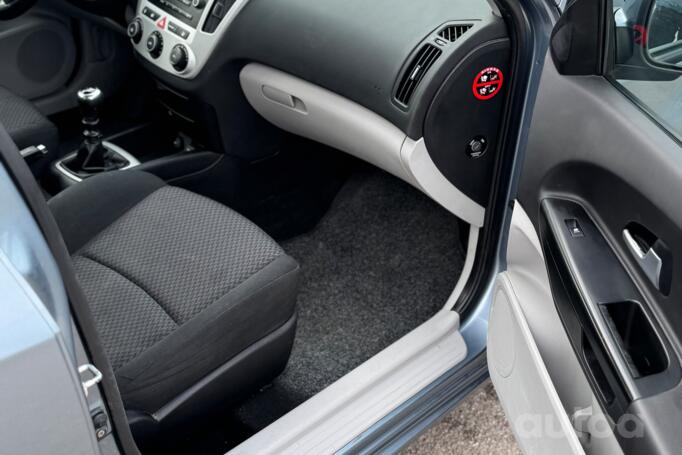 Kia Ceed 1 generation