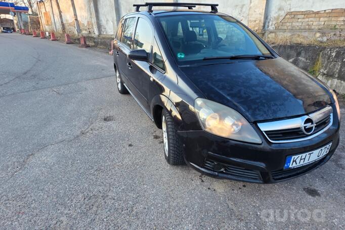 Opel Zafira B Minivan 5-doors