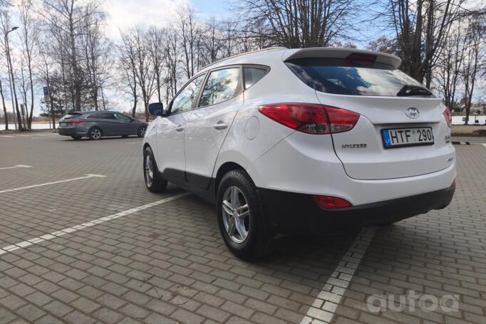 Hyundai ix35 1 generation [restyling] Crossover