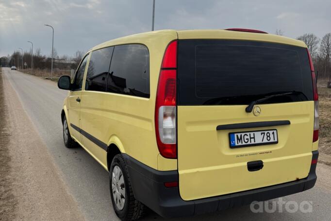 Mercedes-Benz Vito W639 Minivan 4-doors