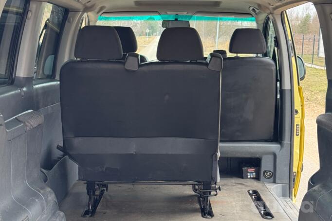 Mercedes-Benz Vito W639 Minivan 4-doors