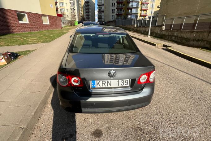 Volkswagen Jetta 5 generation Sedan 4-doors