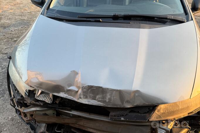 Honda Civic 8 generation Hatchback 5-doors