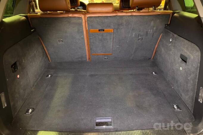 Volkswagen Touareg 1 generation [restyling] Crossover