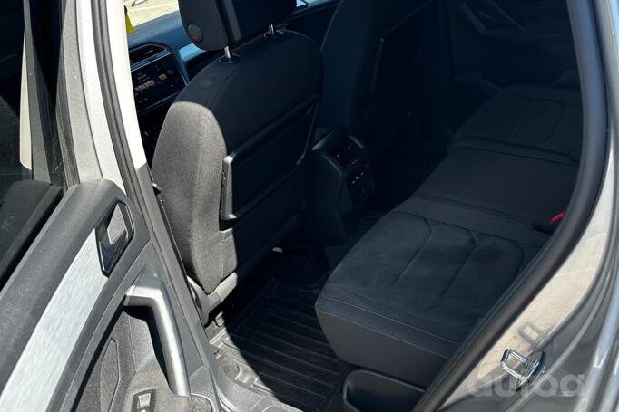 Volkswagen Tiguan 2 generation Crossover 5-doors