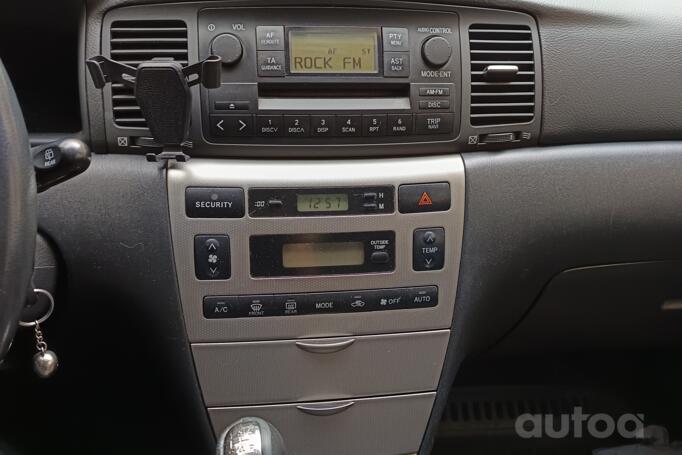 Toyota Corolla E120 Hatchback 5-doors
