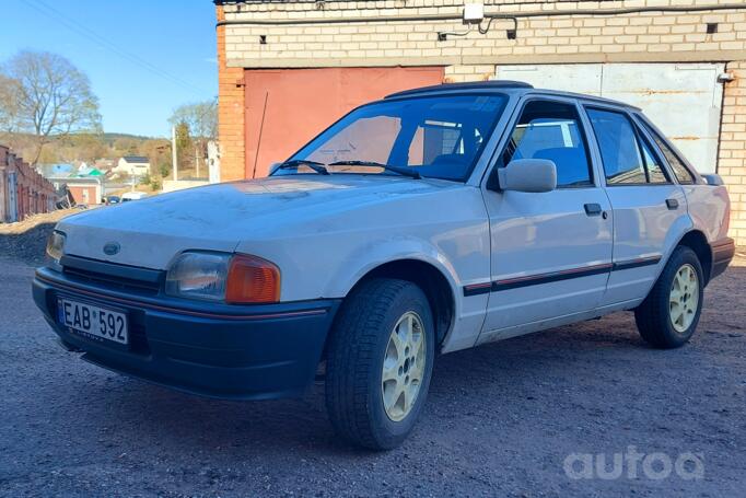 Ford Escort 4 generation Hatchback 5-doors