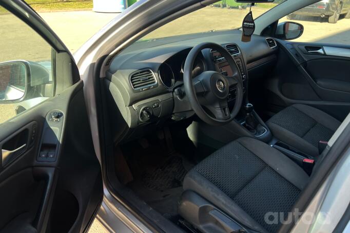 Volkswagen Golf 6 generation Hatchback 5-doors