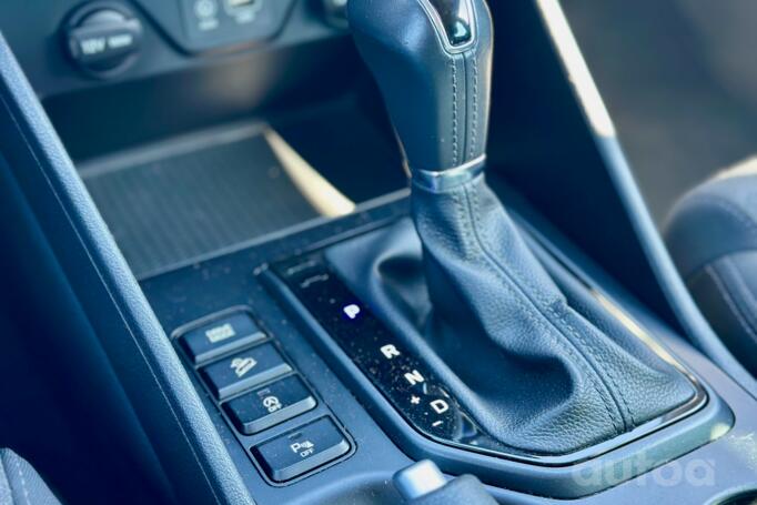 Hyundai Tucson 3 generation Crossover