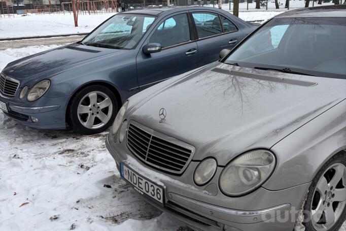 Mercedes-Benz E-Class W211 Sedan