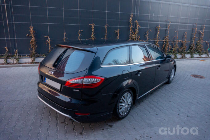 Ford Mondeo 4 generation wagon