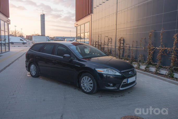 Ford Mondeo 4 generation wagon