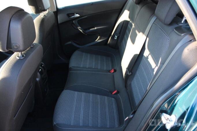 Opel Insignia A [restyling] Sports Tourer wagon 5-doors