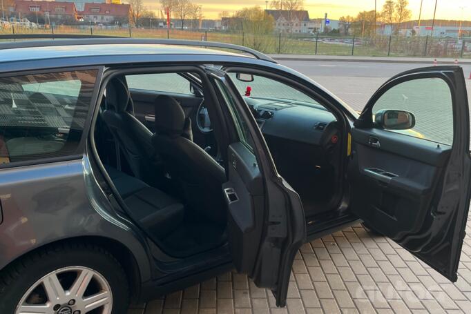 Volvo V50 1 generation wagon