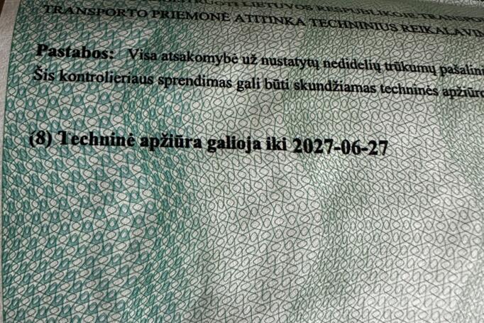 Mercedes-Benz W124 1 generation