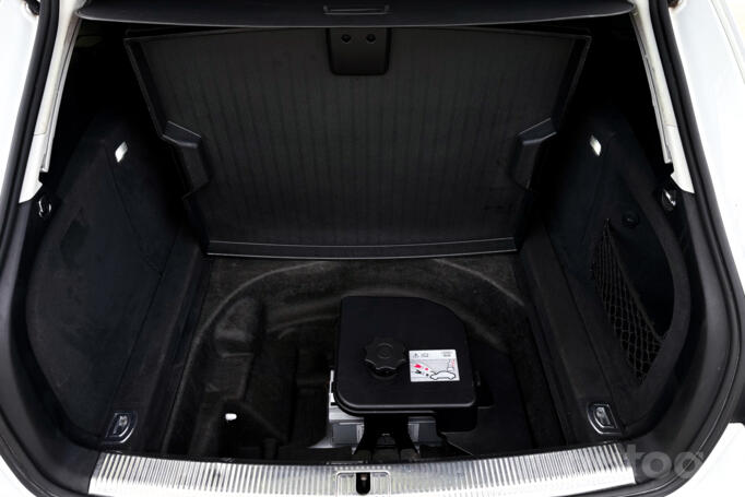 Audi A4 B8/8K wagon 5-doors