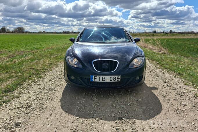 SEAT Leon 2 generation Hatchback 5-doors