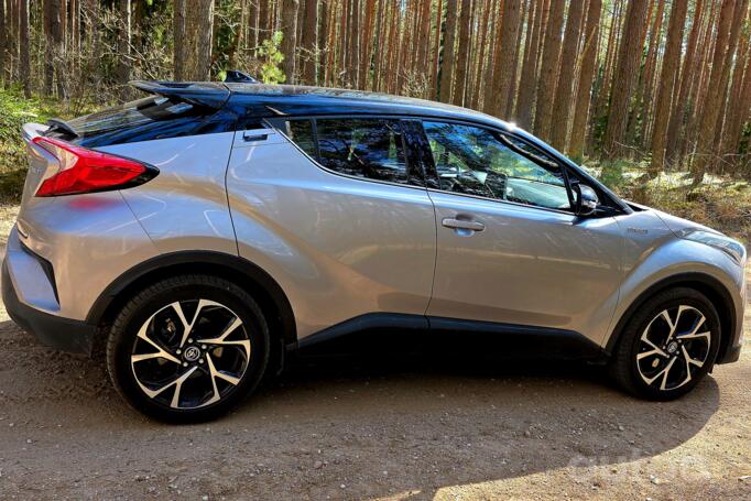 Toyota C-HR 1 generation Crossover