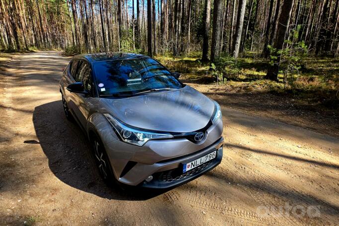 Toyota C-HR 1 generation Crossover