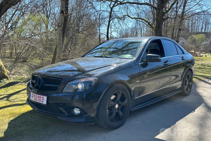 Mercedes-Benz C-Class W204/S204 Sedan 4-doors
