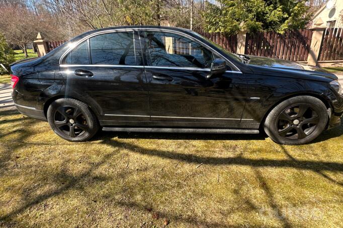 Mercedes-Benz C-Class W204/S204 Sedan 4-doors