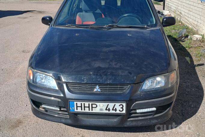 Mitsubishi Space Star 1 generation [restyling] Minivan