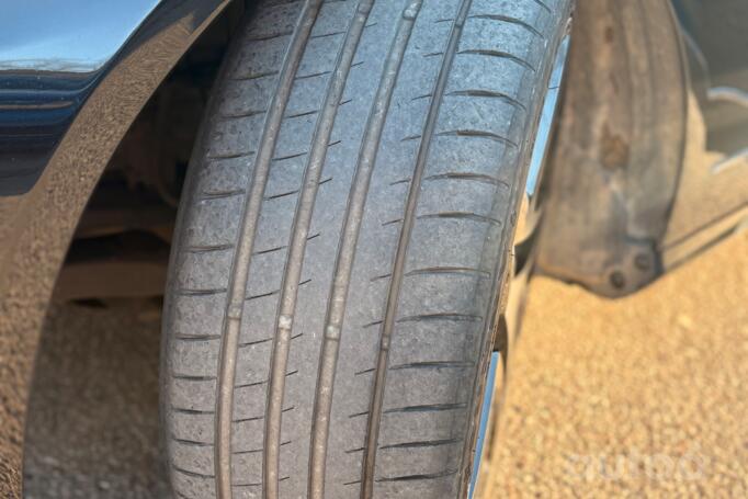 Mercedes-Benz E-Class W212/S212/C207/A207 wagon 5-doors