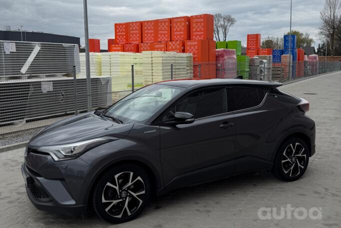 Toyota C-HR 1 generation Crossover