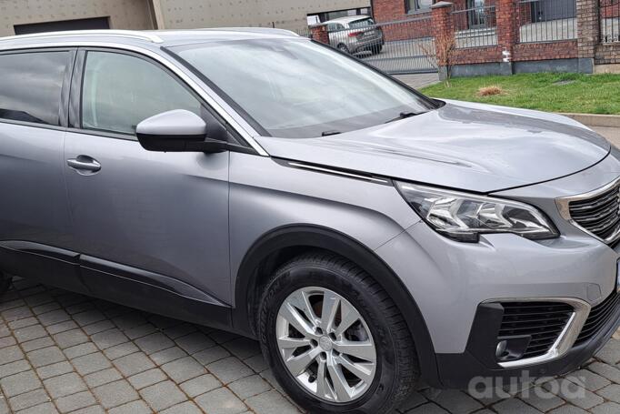 Peugeot 5008 2 generation Crossover
