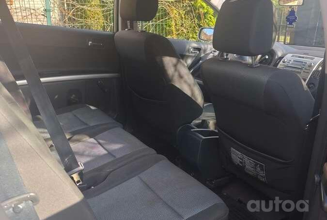 Toyota Corolla Verso 1 generation [restyling] Minivan