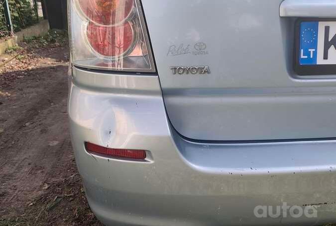 Toyota Corolla Verso 1 generation [restyling] Minivan