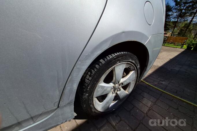 Toyota Prius 3 generation Hatchback 5-doors