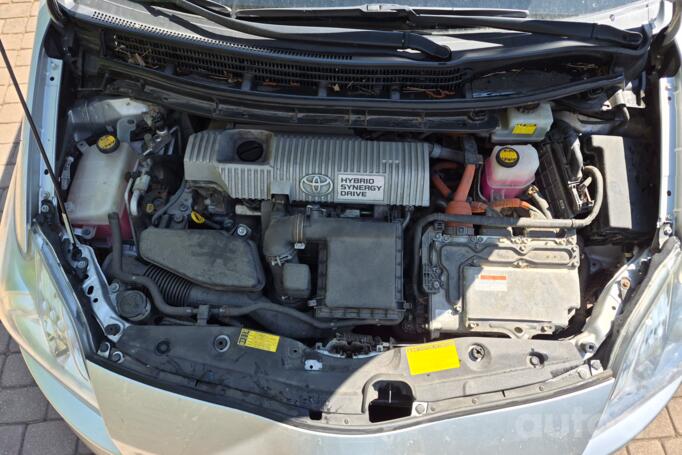 Toyota Prius 3 generation Hatchback 5-doors