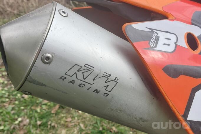 KTM 525
