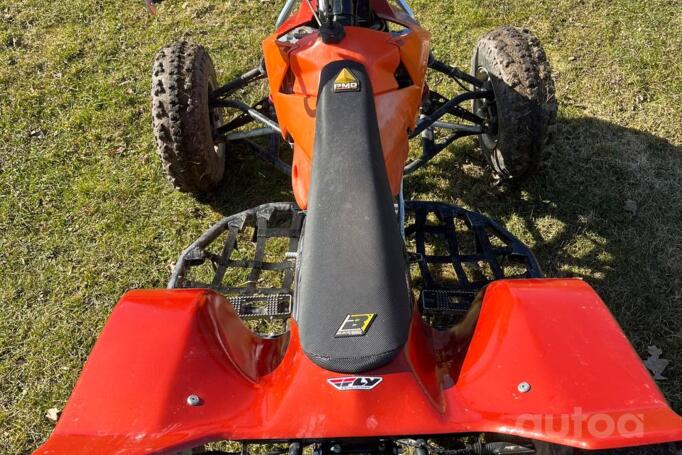 KTM 525