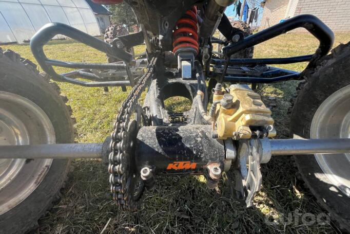 KTM 525