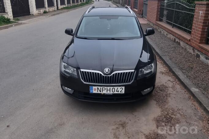 Skoda Superb 2 generation Combi wagon