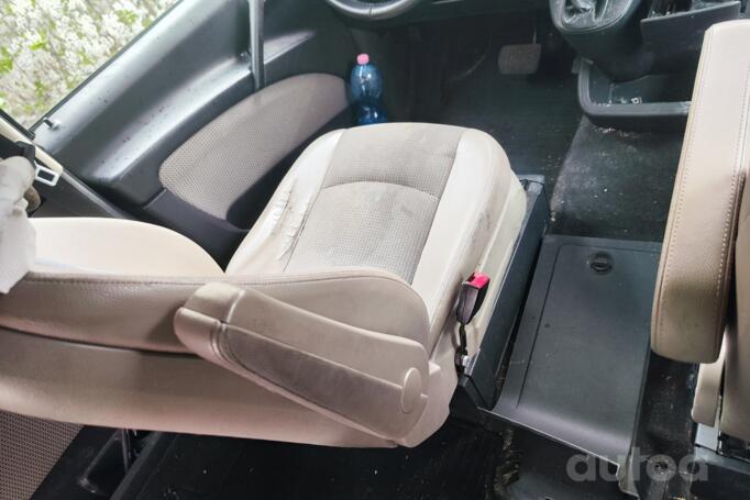 Mercedes-Benz Viano W639 [restyling] Minivan 4-doors