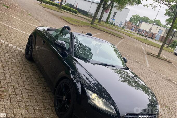Audi TT 8J Coupe 2-doors