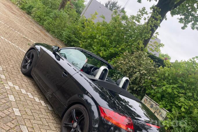 Audi TT 8J Coupe 2-doors