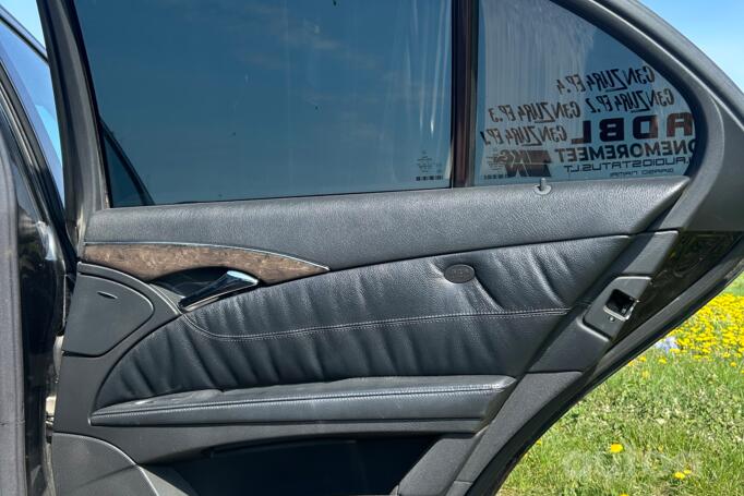 Mercedes-Benz E-Class W211 Sedan