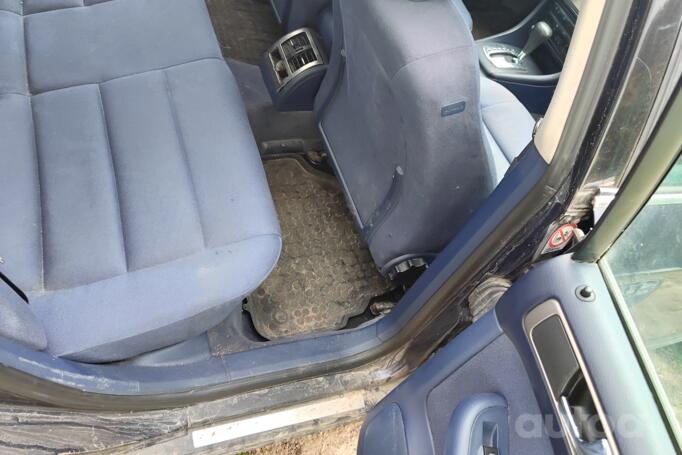 Audi A6 4B/C5 Sedan