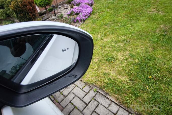 Opel Insignia B Country Tourer wagon 5-doors