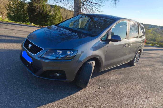 SEAT Alhambra 2 generation Minivan