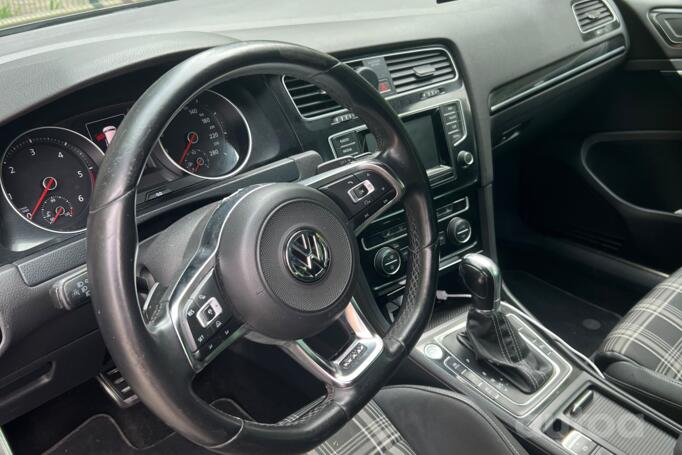 Volkswagen Golf 7 generation Hatchback 5-doors
